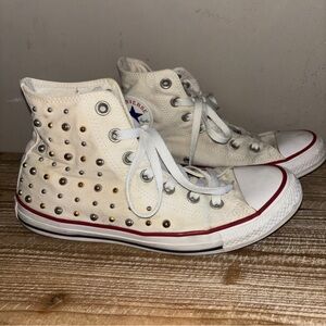 Converse Chuck Taylor All Star High Top White Sneakers Gold silver Studs Wms 9US